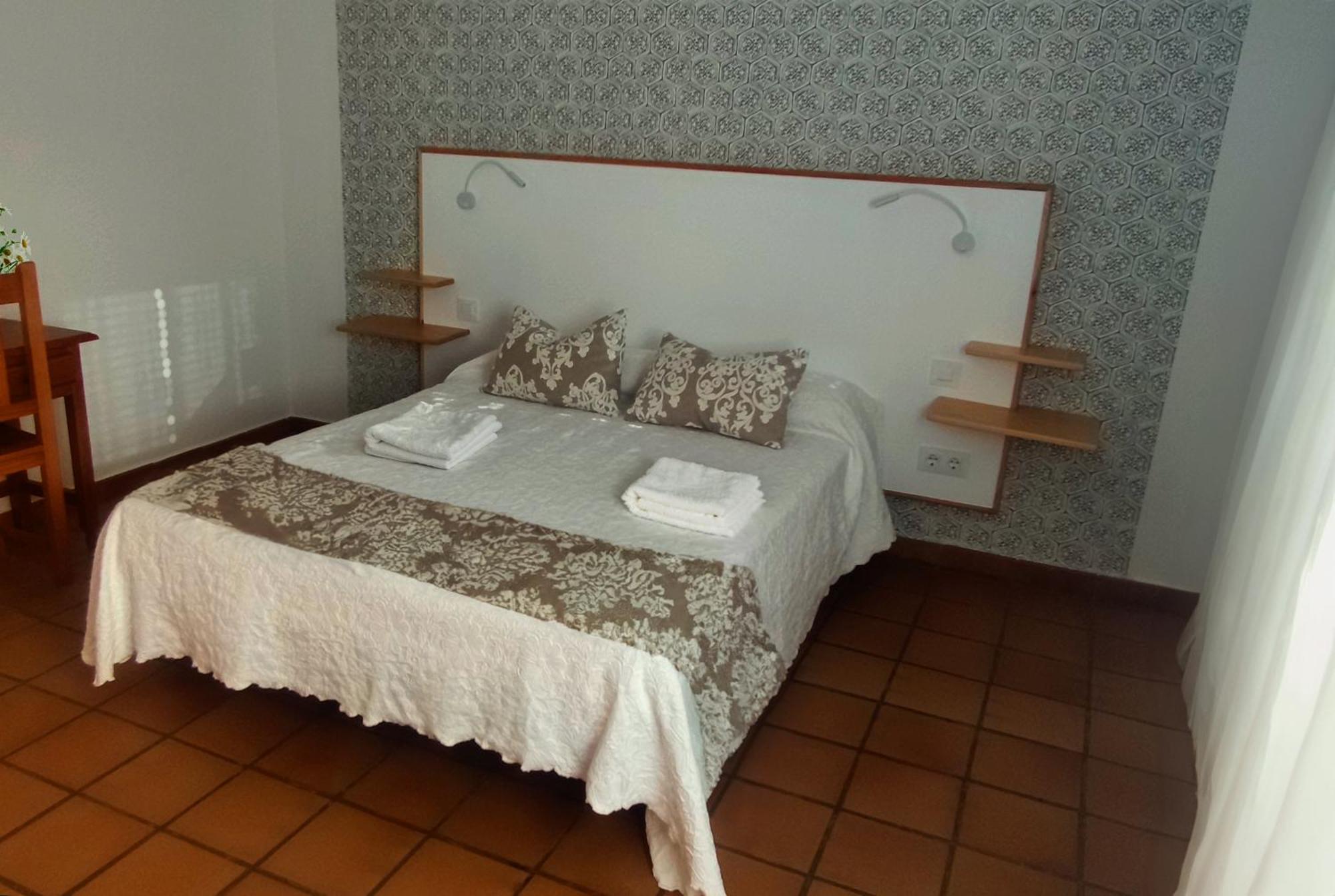 Hostal Altamira Guadalupe กวาดาลูเป ภายนอก รูปภาพ